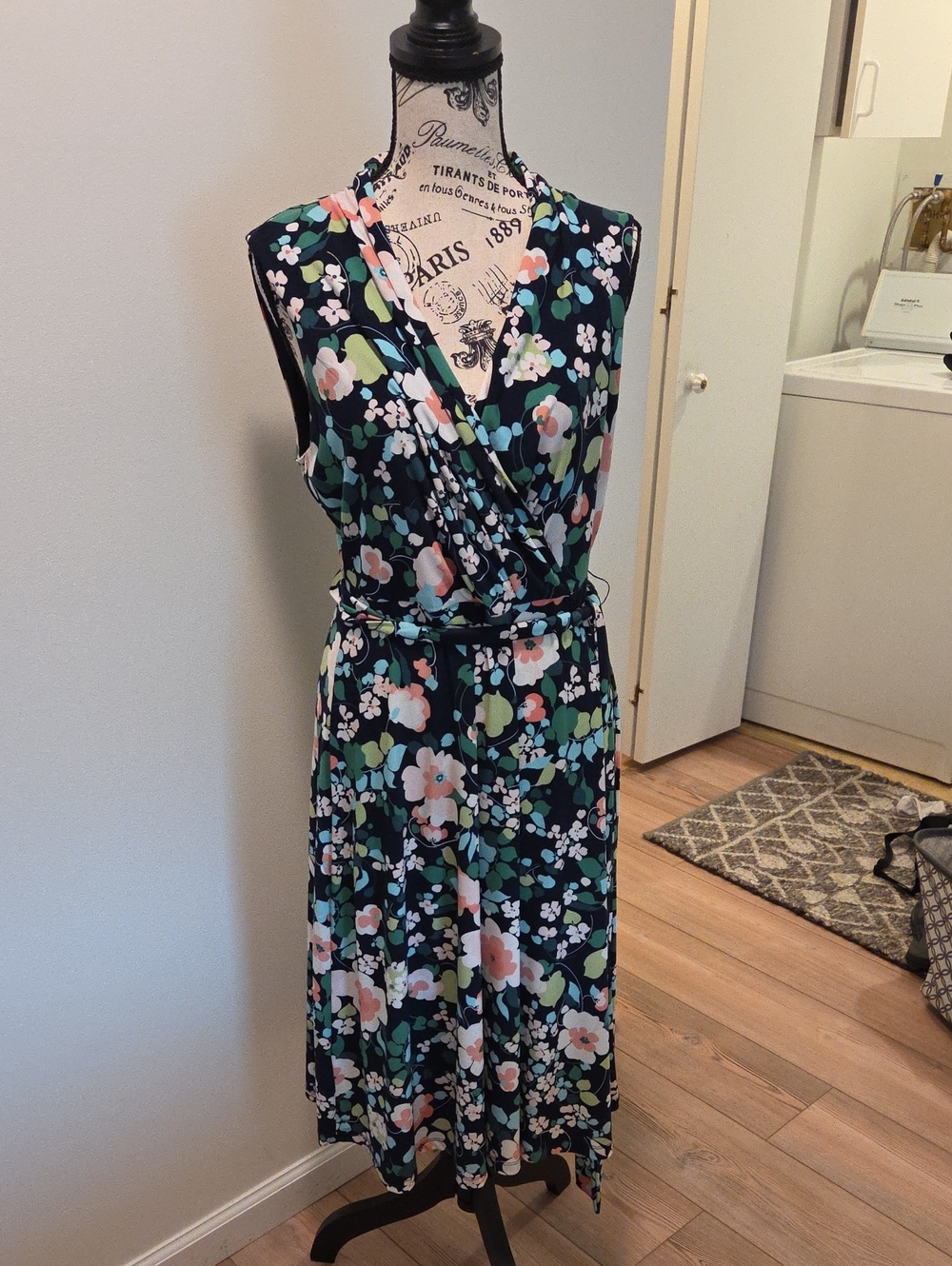 Tommy Hilfiger Navy Floral Faux-Wrap Midi Dress Size 8